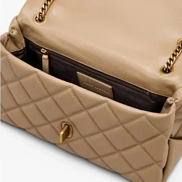 Marc Jacob’s THE QUILTED DUAL CONVERTIBLE SHOULDER - Picture 6 of 14